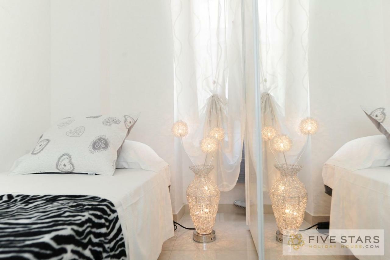 Mini Suite Bijou - Five Stars Holiday House Ница Екстериор снимка