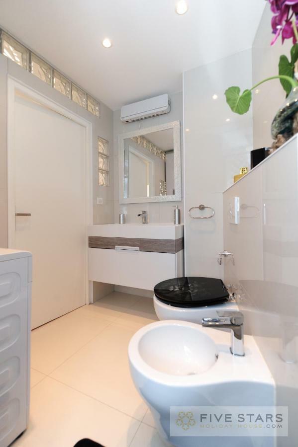 Mini Suite Bijou - Five Stars Holiday House Ница Екстериор снимка